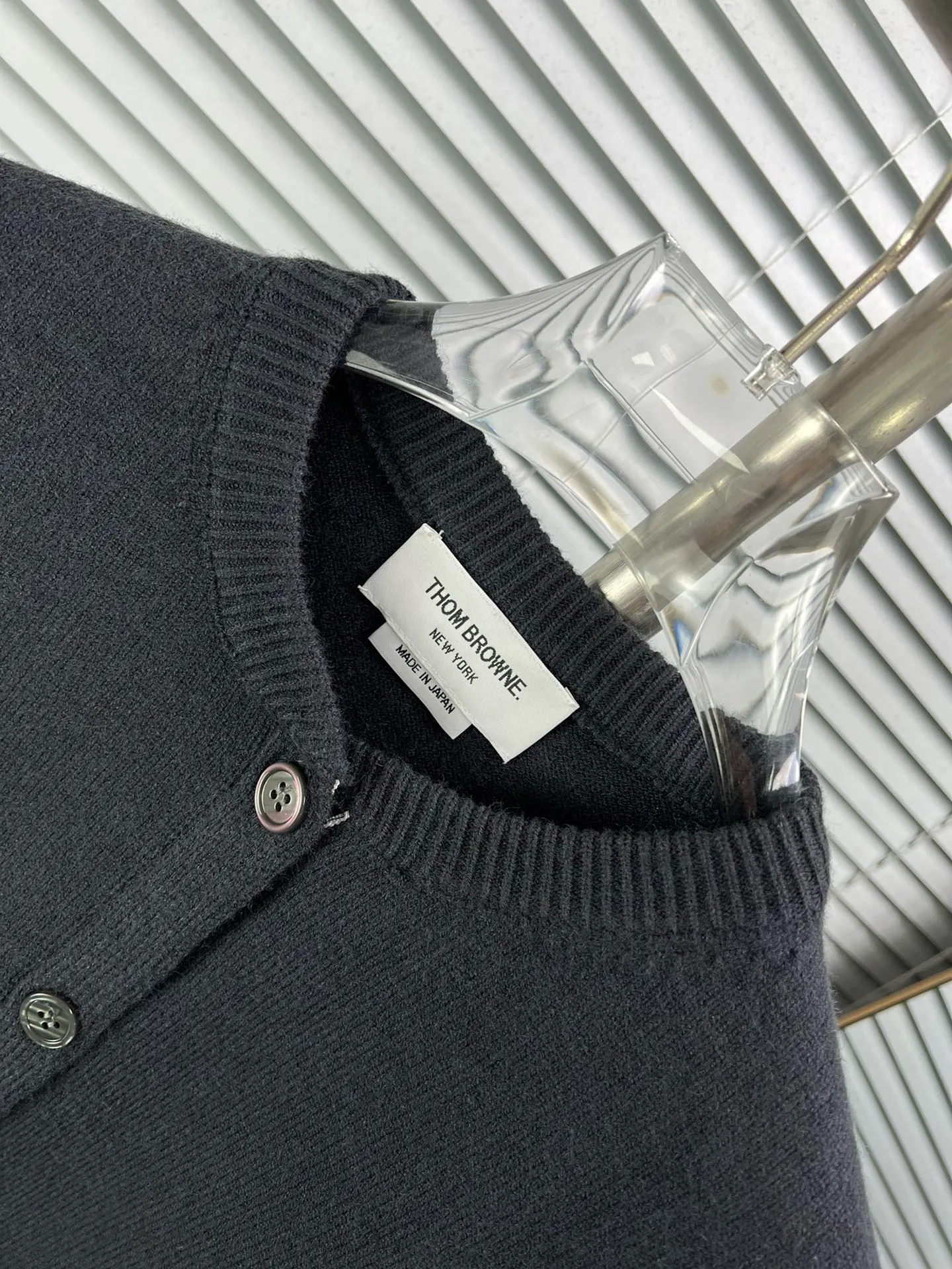 THOM BROWNE🇳🇱 ， ；Classic ， ； ， ； ， Quality ； ， - ** ：** - ** ：** - ** : **Navy Blue Gray White - **Sizes: **0.1.2.（S.M.L）